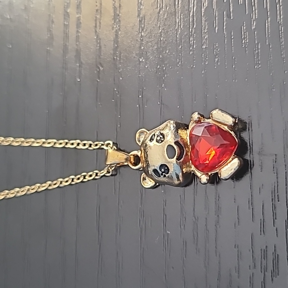 Disney's Winnie the Pooh Necklace
